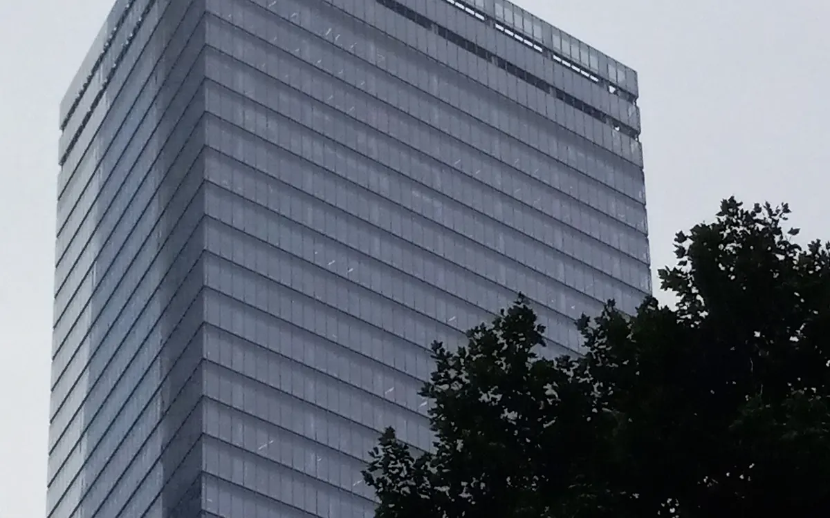 7 World Trade Center in Lower Manhattan, home of Moody's headquarters (illustrative photo)