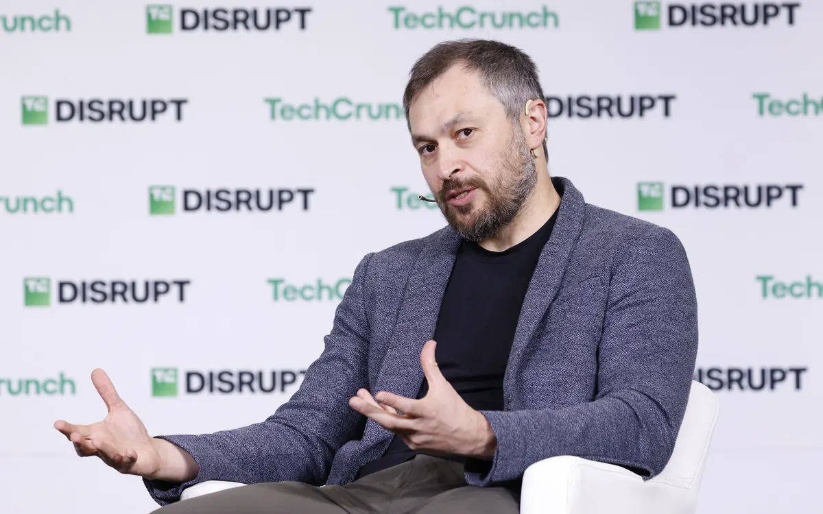 Solana co-founder Anatoly Yakovenko speaking on stage at TechCrunch Disrupt (illustrative photo)